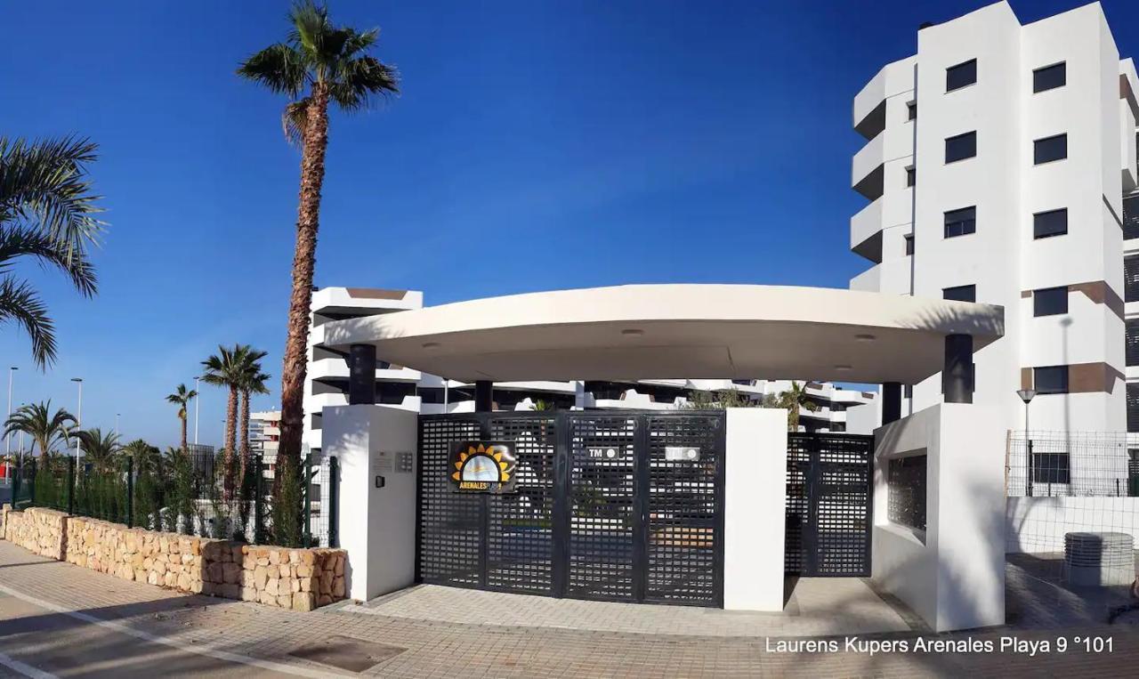 Beautiful Apartment Close To The Sea Arenales del Sol Buitenkant foto